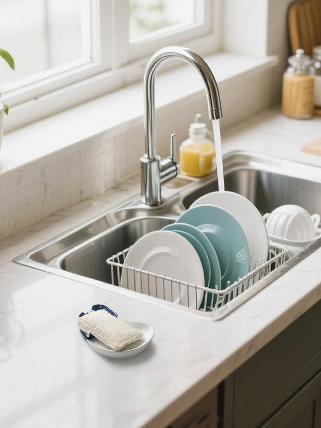 Ceramic Soap Dish – Blue & White Split-Glazed Porcelain Soap Holder with Drainage Grooves, Modern Sink or Bathroom Accessory, Stylish and Easy to Clean