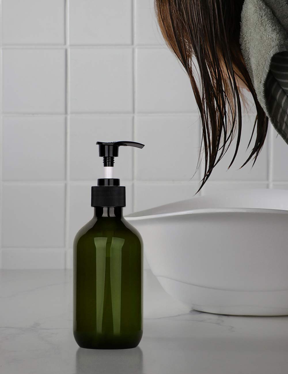 Pump Bottle Dispenser, Yebeauty 10oz/300ml Empty Plastic Shower Refillable Dispenser Soap Shampoo Pump Dispenser Containers with Pump Multipurpose for Cosmetic Kitchen Bathroom, 2-Pack Green