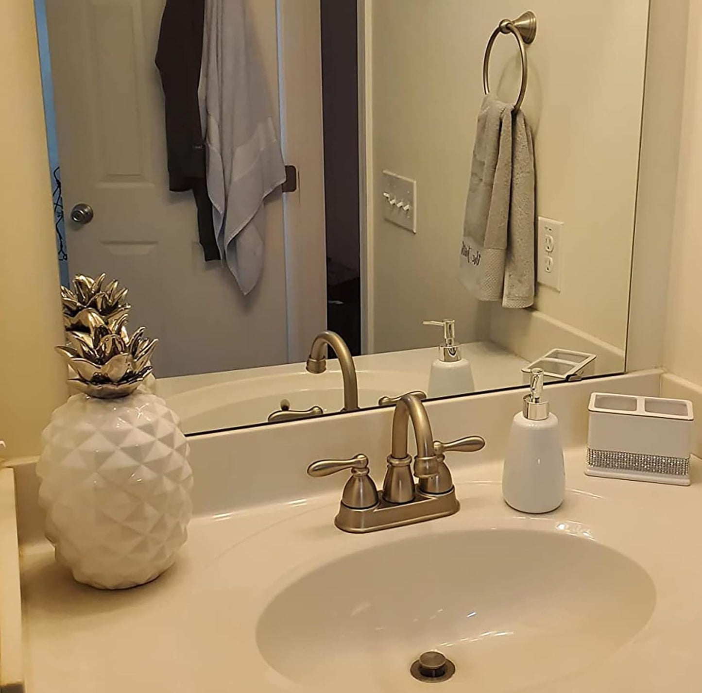 White Hand Soap Dispenser Ceramics Bottles with Elegant Pump Top Bathroom Empty Shampoo Bottles 10oz/300ml