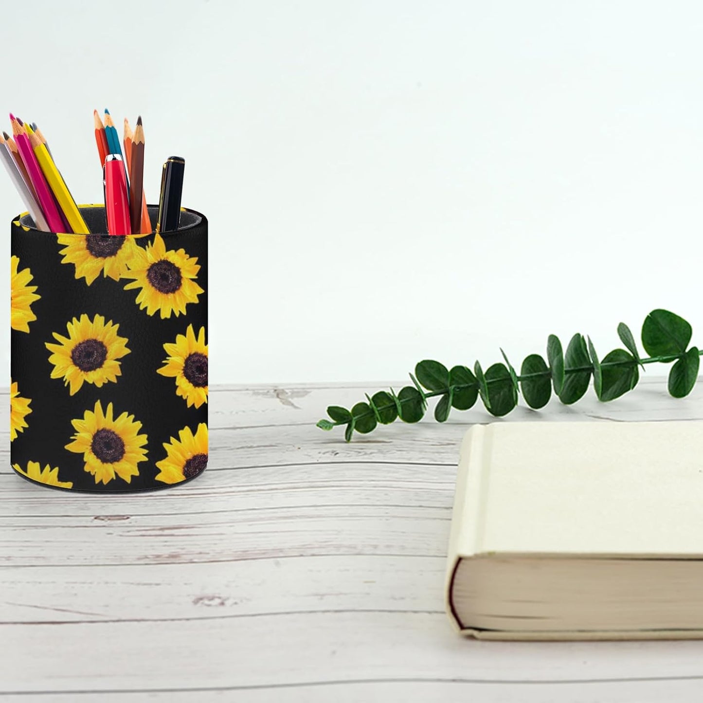 Sunflower Pen Holder Pencil Organizer Cute Pencil Cup Desk Decor Makeup Brush Holder PU Multifunctional Office Suppliesfor Home Classroom School