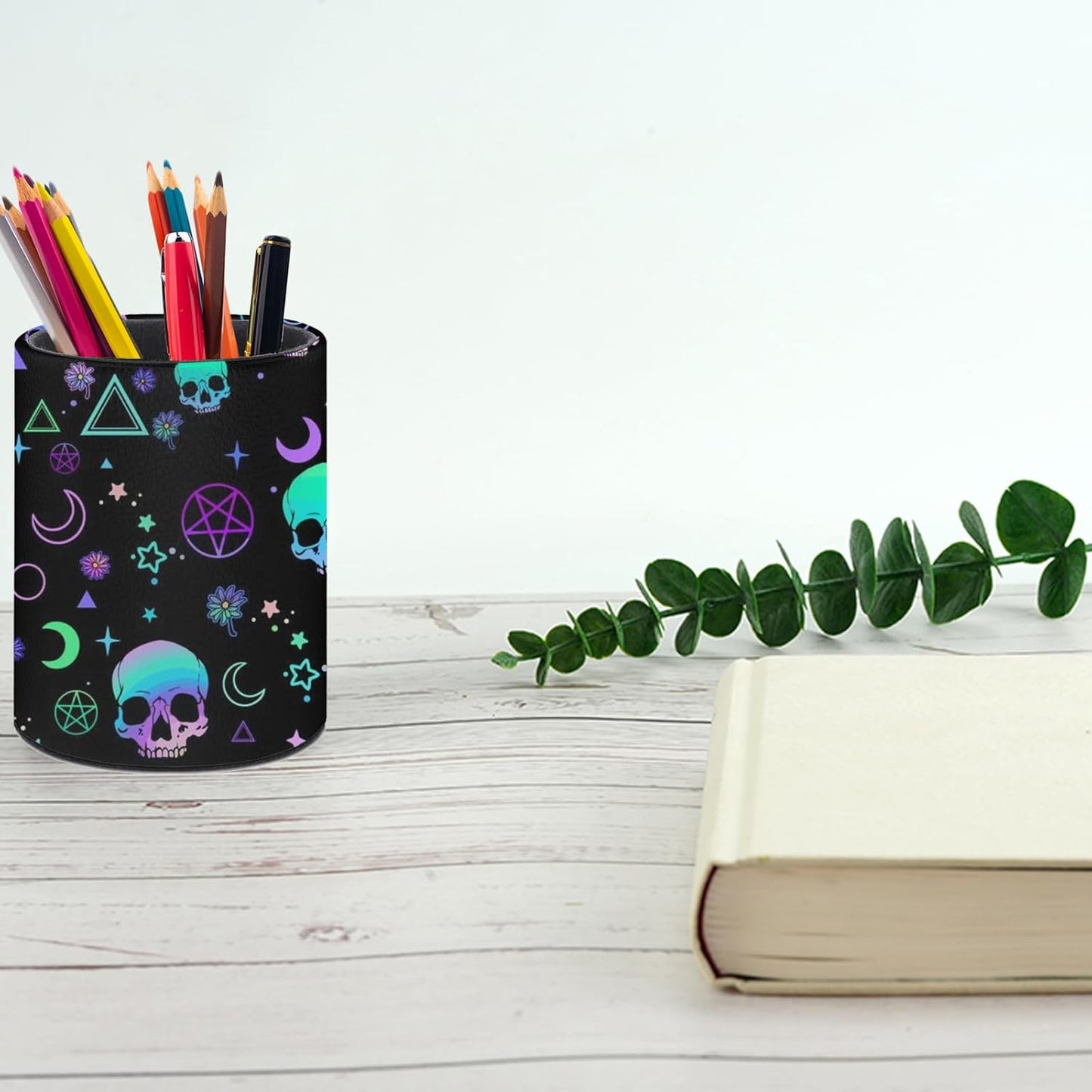Magic Skull Pen Holder Pencil Organizer Cute Pencil Cup Desk Decor Makeup Brush Holder PU Multifunctional Office Suppliesfor Home Classroom School