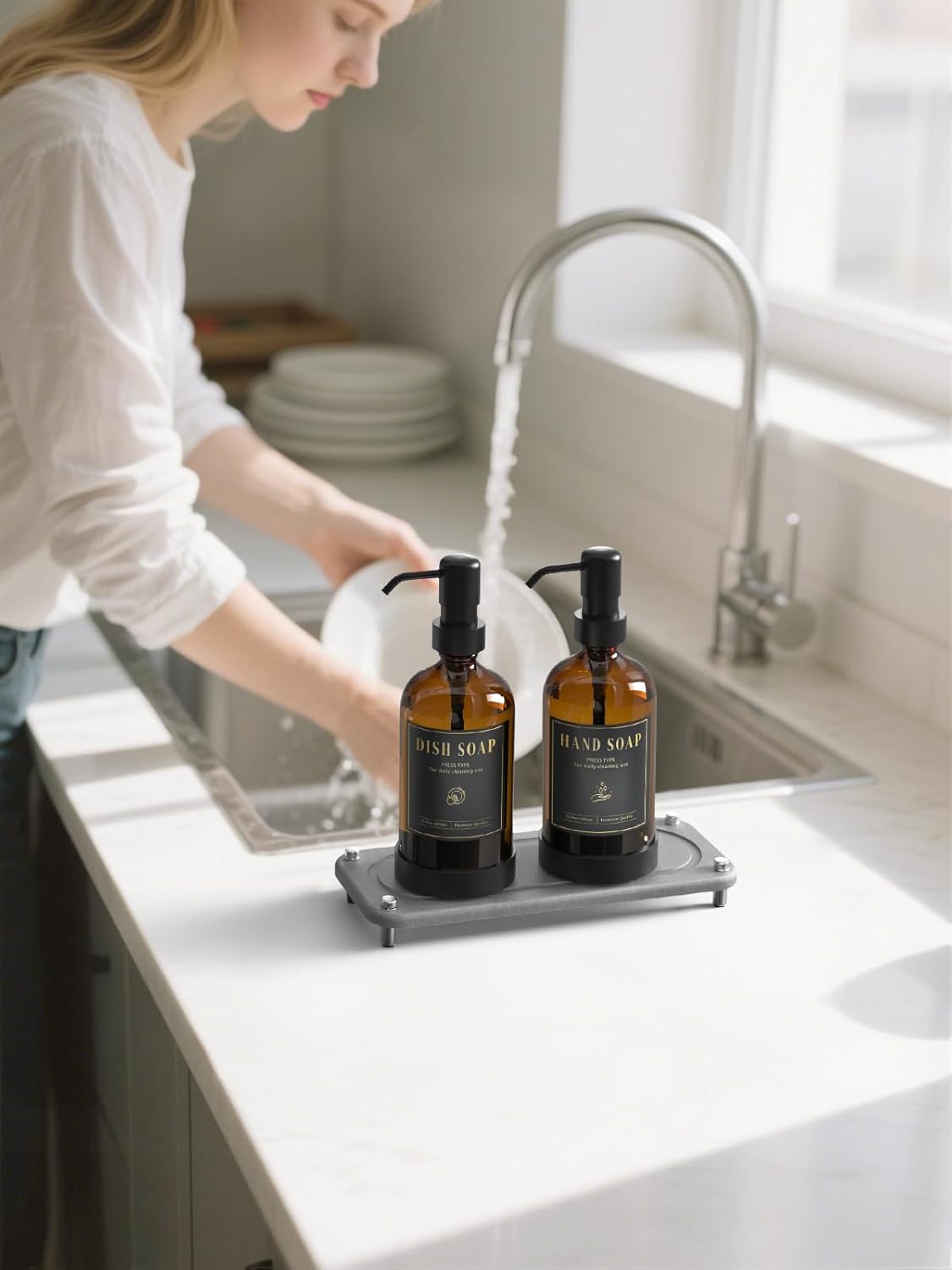 Luxspire Soap Dispenser Set, Hand Soap Dispensers with Fast Drying Tray, 17 oz Glass Refillable Liquid Bottle for Bathroom & Kitchen, Kitchen, 2 Pack, Brown + Dark Gray