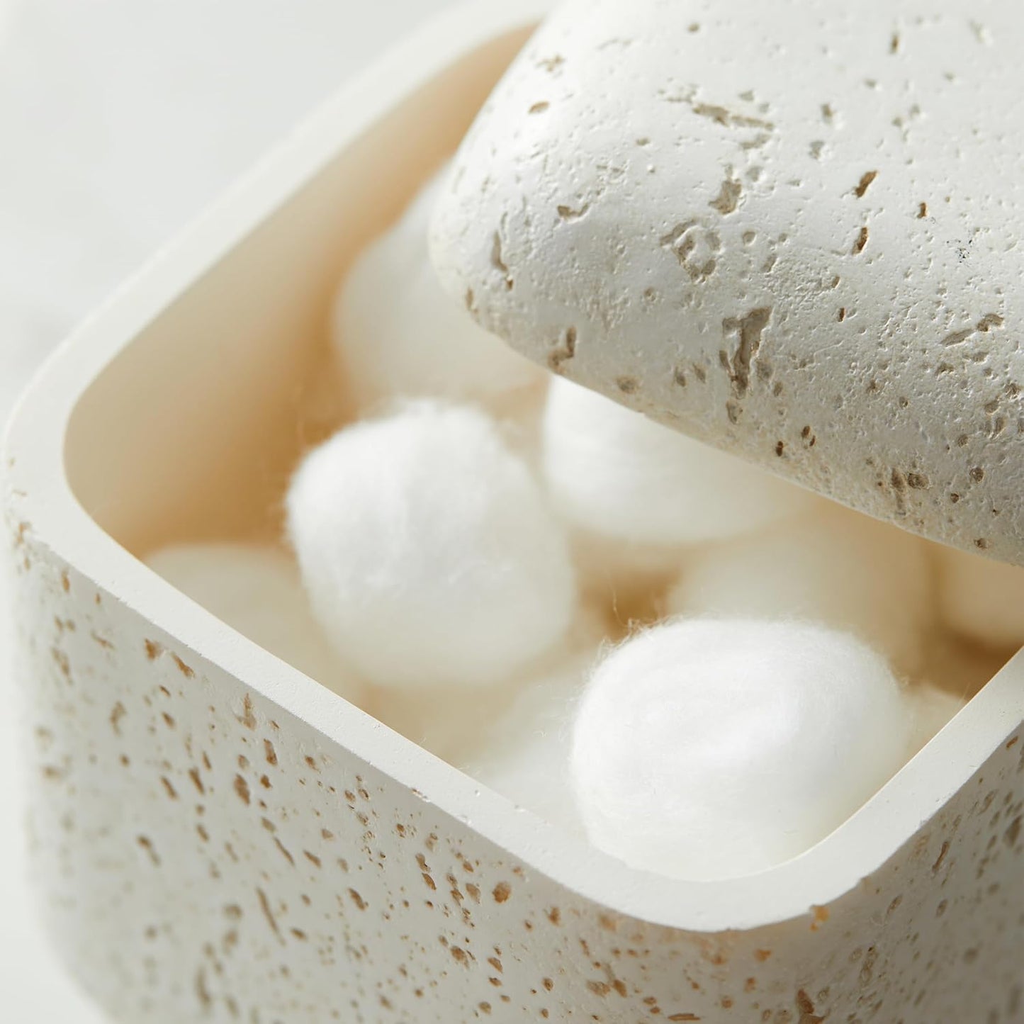 4-Pieces Bathroom Accessory Set Hight Quality Polyresin Ensemble-Lotion Dispenser/Toothbrush Holder/Cotton Jar/Soap Dish, Cream Color