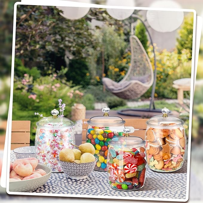 Nuogo 4 Pcs Plastic Candy and Cookie Jars with Lids Clear Cookie Container Candy Jars Large Airtight Apothecary Storage Organization for Wedding Home Kitchen Bar(128 oz)