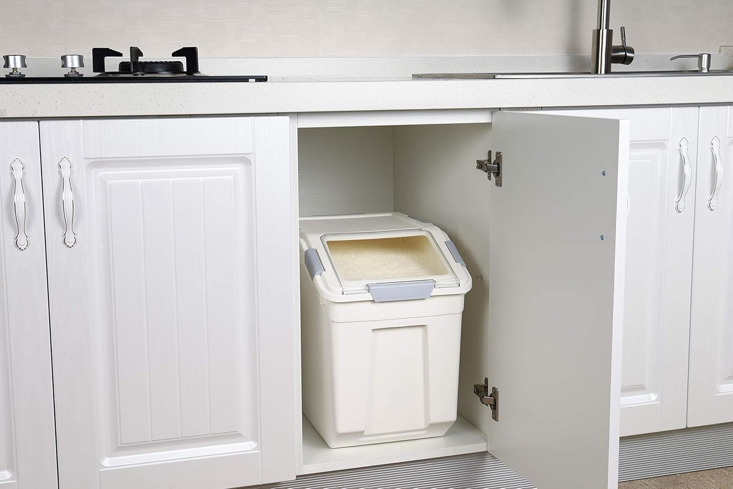 Flour Storage Container 25 lb (25 Liters) with Wheels Seal Locking Lid PP Pack-6