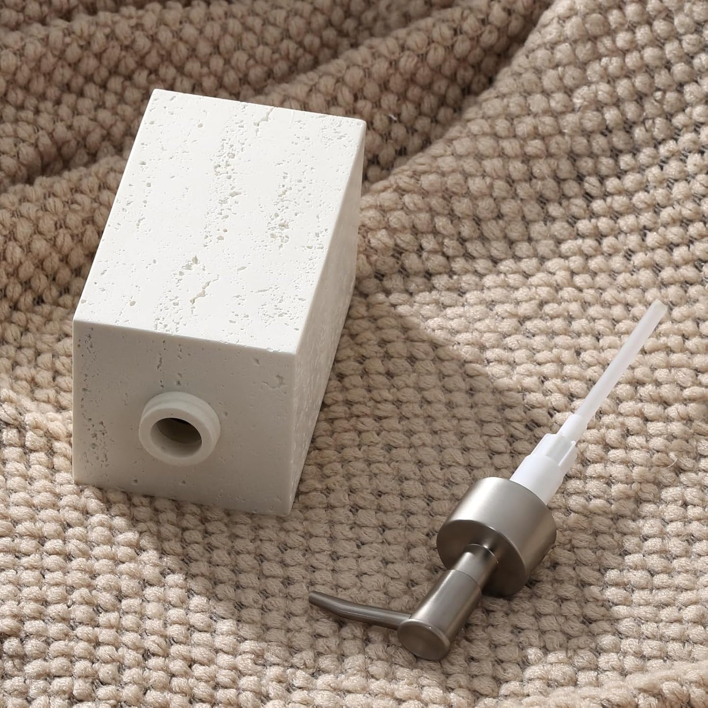 Soap Dispenser 420ML 14OZ, 2pcs Luxurious Hand Dish Soap Dispenser Set, Refillable Lotion Bottle with Rustproof Pump for Bathroom Countertop Kitchen Sink (Off White)