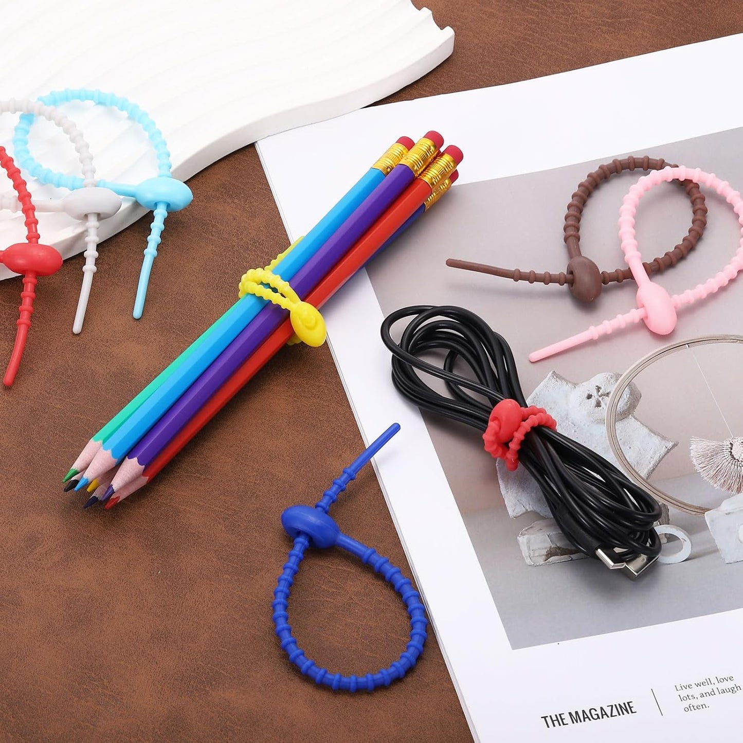 PATIKIL 8 Inch Silicone Cable Ties, 20pcs Rubber Reusable Twist Zip Ties Organizer for Home Office Kitchen Food bags Wires Adjustable Bag Clip, Deep Red