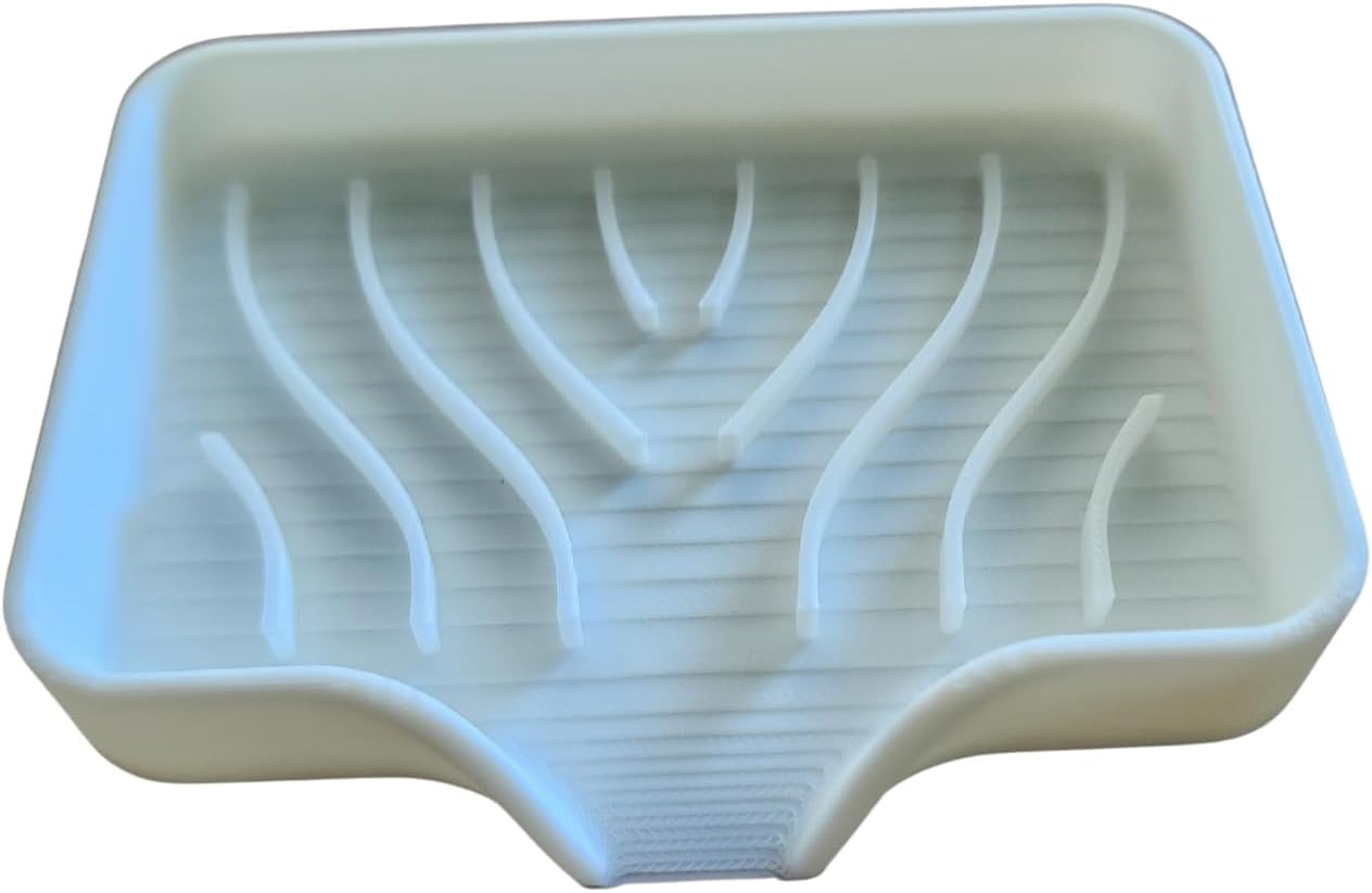 Plastic Soap Dish with Drainage Ridges, White, Water-Draining Design