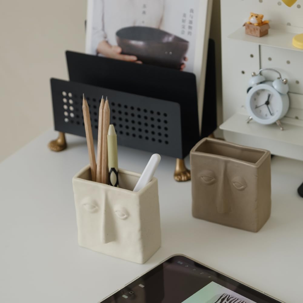 WENSHUO Abstract Square Face Pen Holder, Modern and Minimalistic Desk Accessories (Coconut Café)