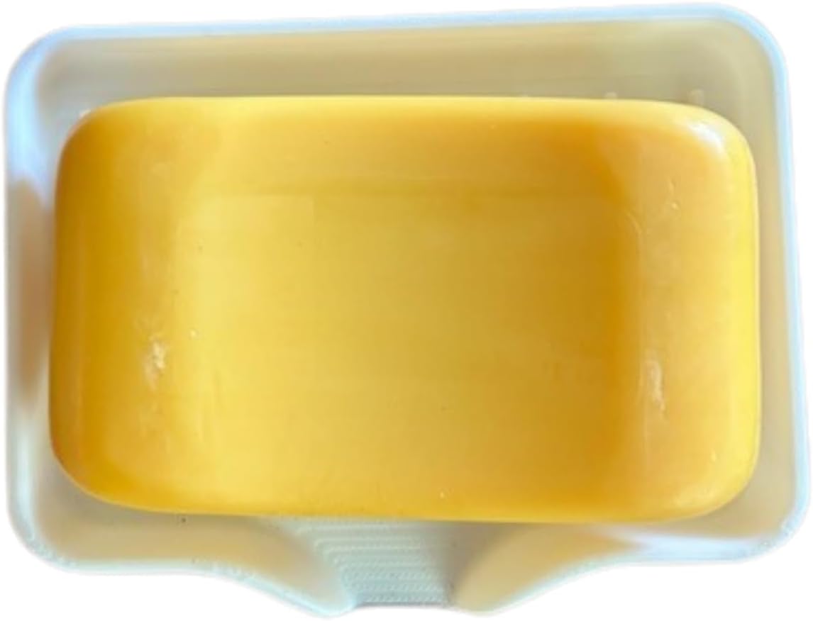 Plastic Soap Dish with Drainage Ridges, White, Water-Draining Design