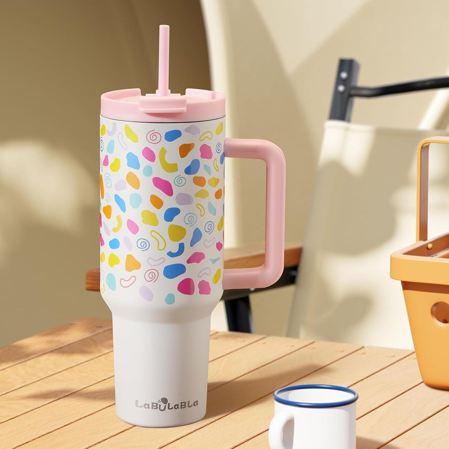 40oz Tumbler with Handle,Double Wall Vacuum Reusable Stainless Steel Insulated Water Bottle,With Leak Proof lid and Straw for Iced or Cold Beverages (Cloud-like White)