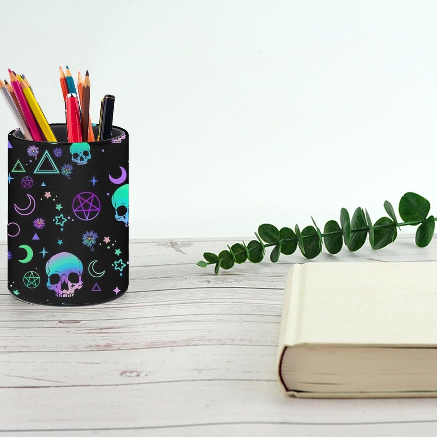 Magic Skull Pen Holder Pencil Organizer Cute Pencil Cup Desk Decor Makeup Brush Holder PU Multifunctional Office Suppliesfor Home Classroom School