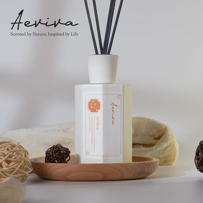 Reed Diffuser Set, Citrus Scented Oil Diffuser, 6.76 fl oz (200 ml) Home Fragrance Diffuser with Reed Sticks, Air Fresheners for Home, Bathroom Shelf Decor