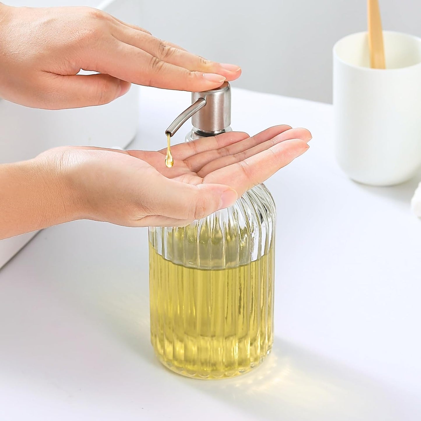 Clear Glass Soap Dispenser with 304 Rustproof Stainless Steel Pump 18oz for Kitchen and Bathroom Hand Soap Dispneser Bottle