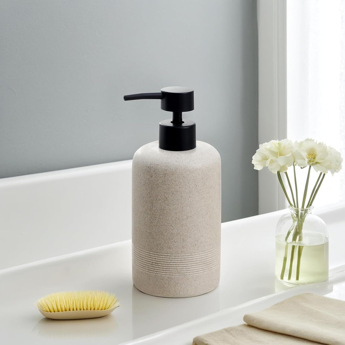 Soap Dispensers 400ML 13OZ, 2 PCS Hand Dish Lotion Shampoo Lotion Soap Dispenser Jar, Resin Premium Thick Soap Pump Bottles for Kitchen Bathroom Countertop (Beige)