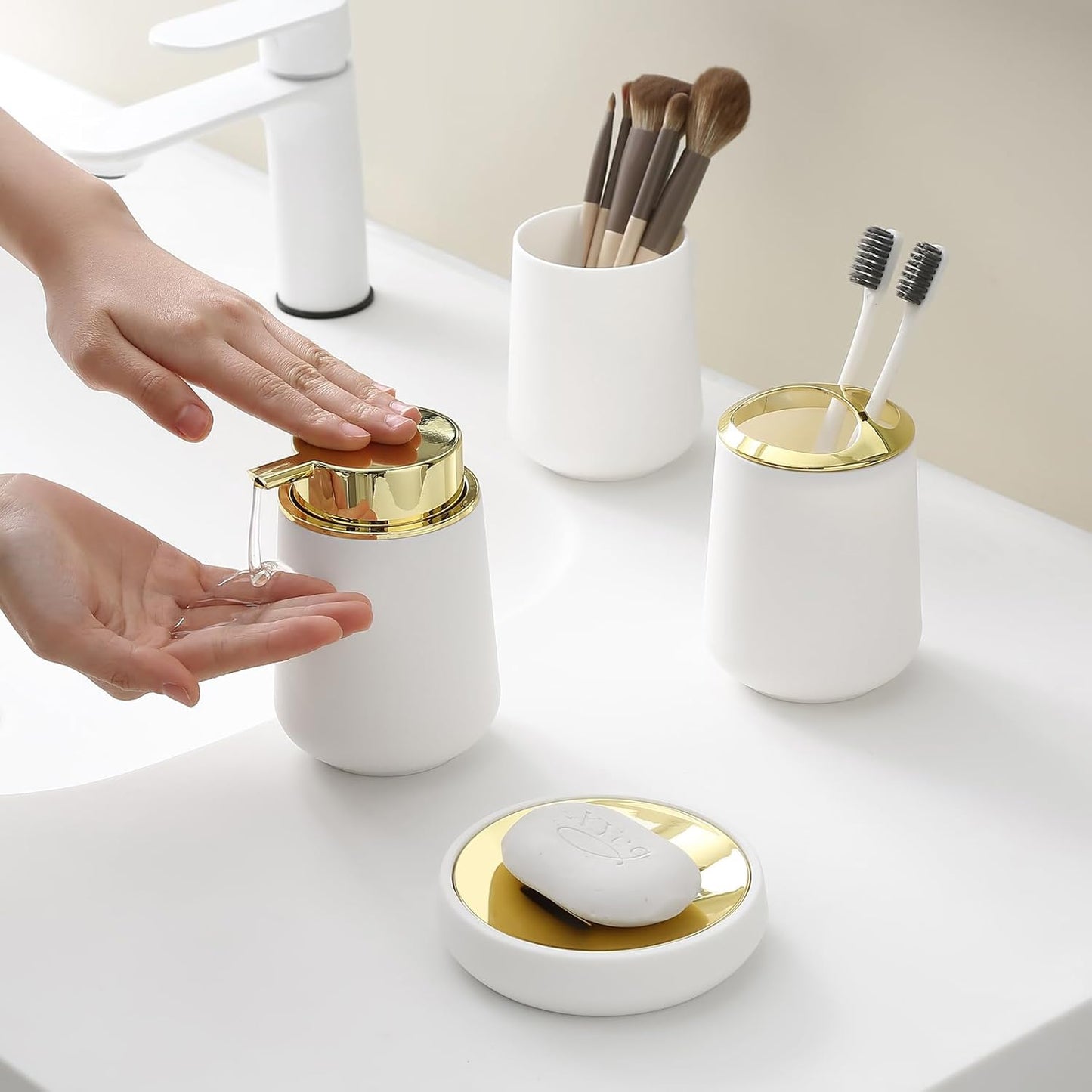 White and Gold Bathroom Accessories 4 Piece Set Luxury Matte Plastic Soap Dispenser Toothbrush Holder Cup Soap Dish for Modern Bathroom Deco