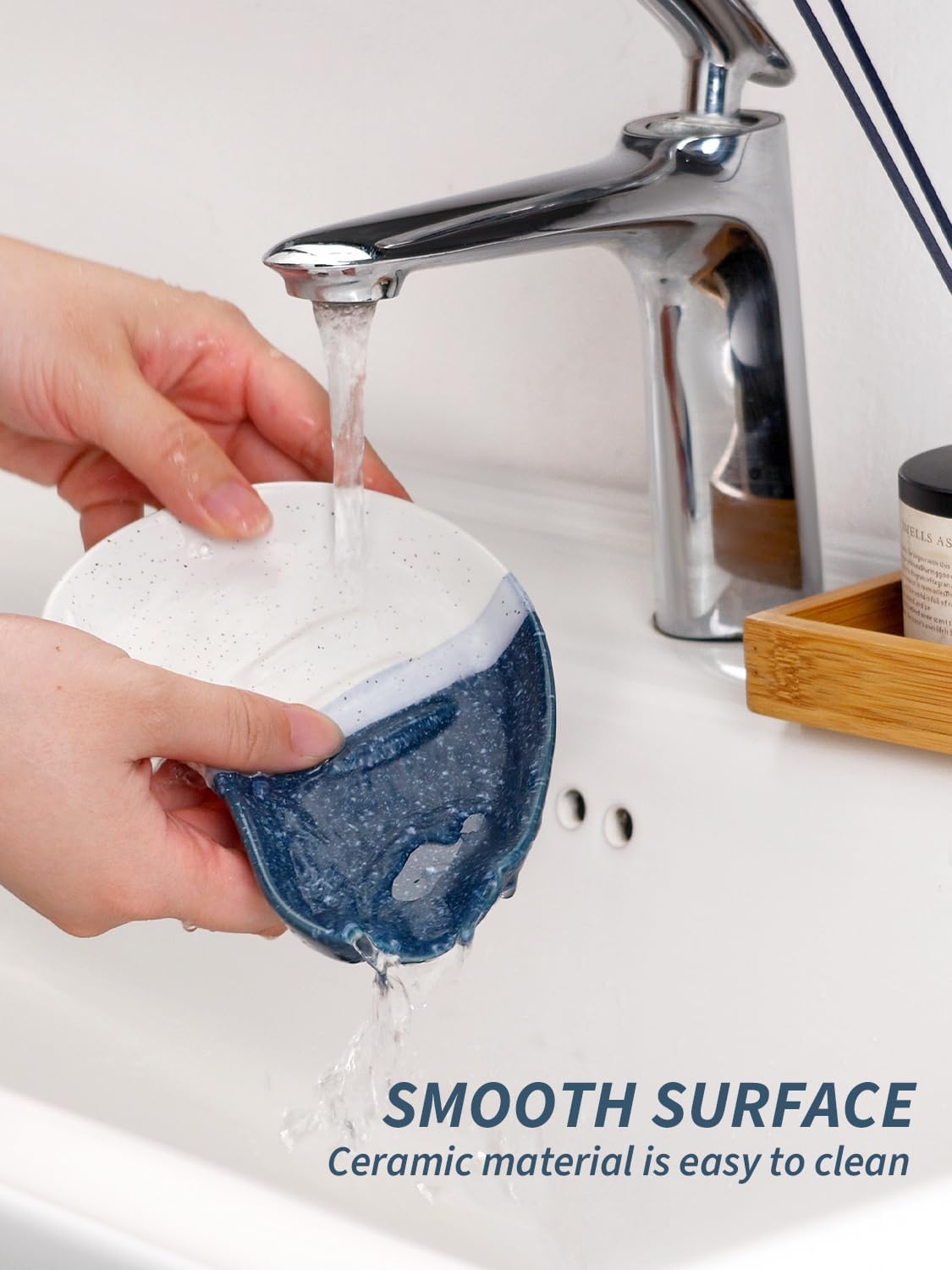 Ceramic Soap Dish – Blue & White Split-Glazed Porcelain Soap Holder with Drainage Grooves, Modern Sink or Bathroom Accessory, Stylish and Easy to Clean