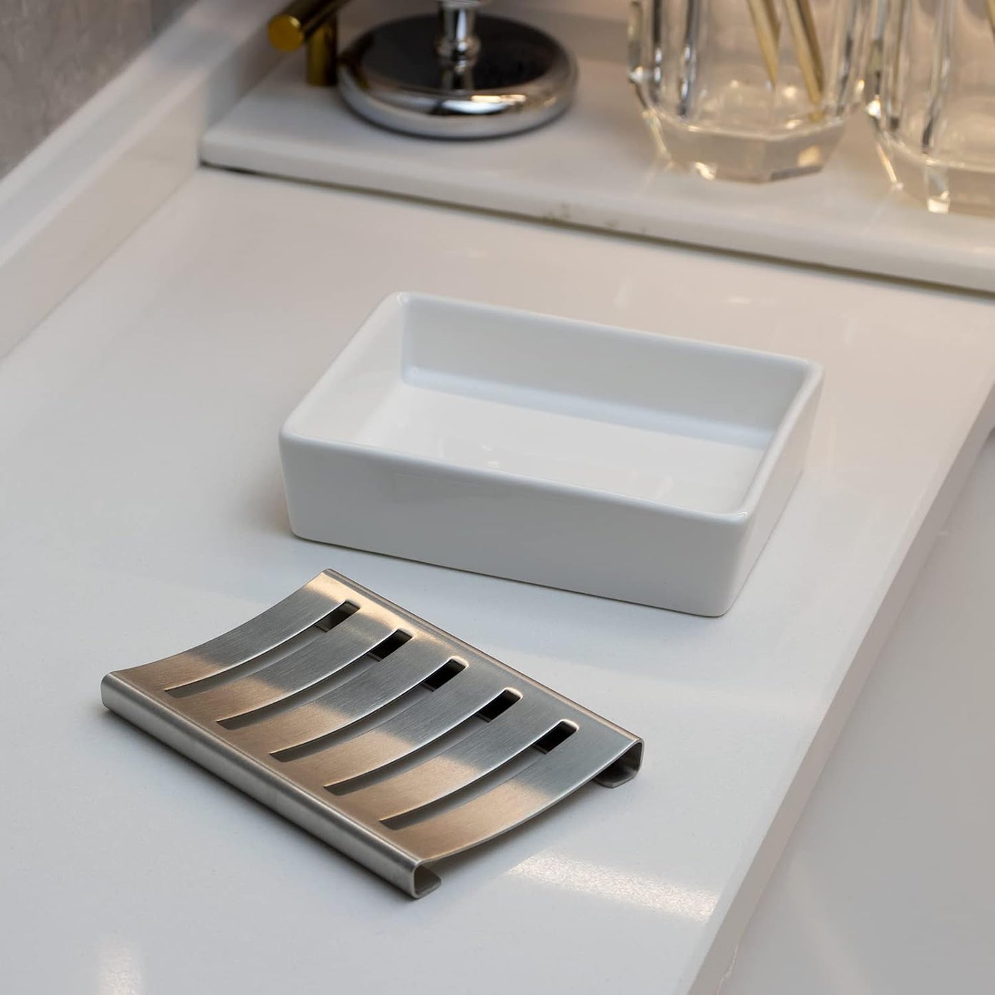 Soap Dish for Bar Soap, Bathroom Soap Holder for Shower, White Ceramic Soap Tray with Stainless Steel Draining Holder