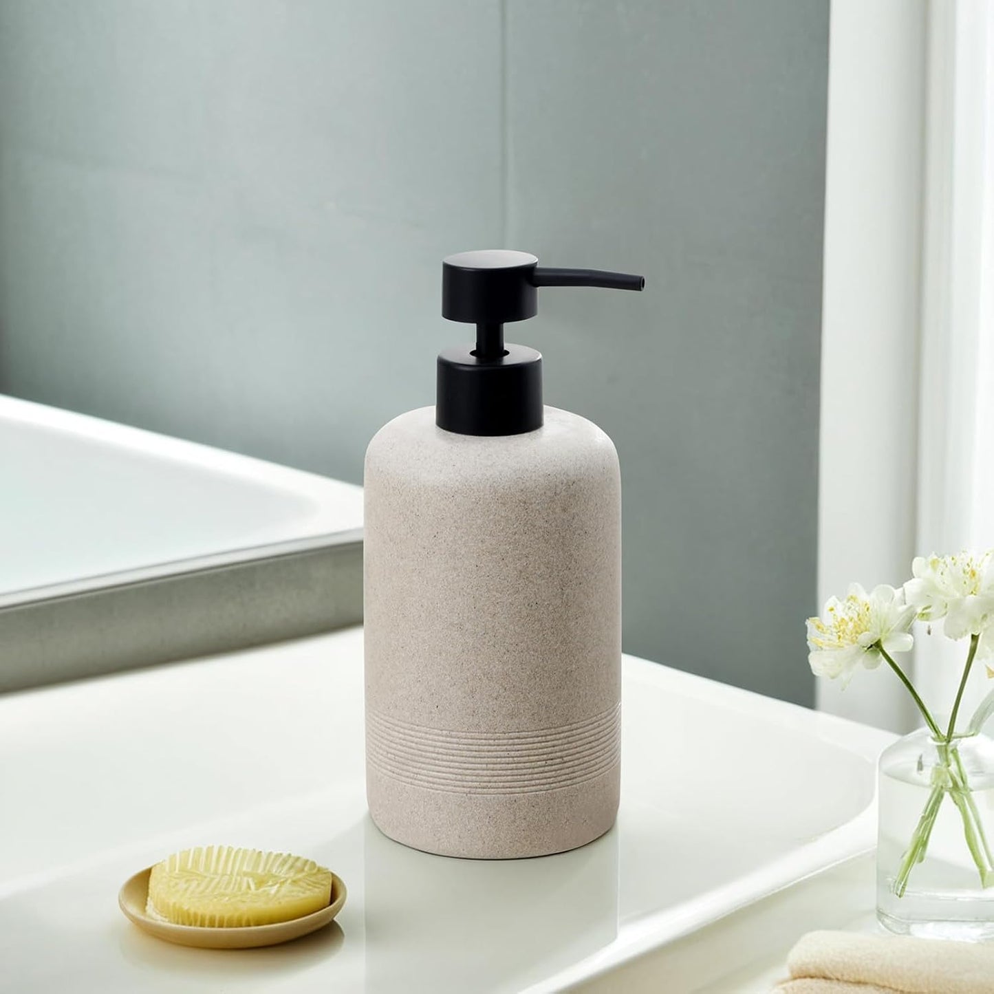 Soap Dispensers 400ML 13OZ, 2 PCS Hand Dish Lotion Shampoo Lotion Soap Dispenser Jar, Resin Premium Thick Soap Pump Bottles for Kitchen Bathroom Countertop (Beige)