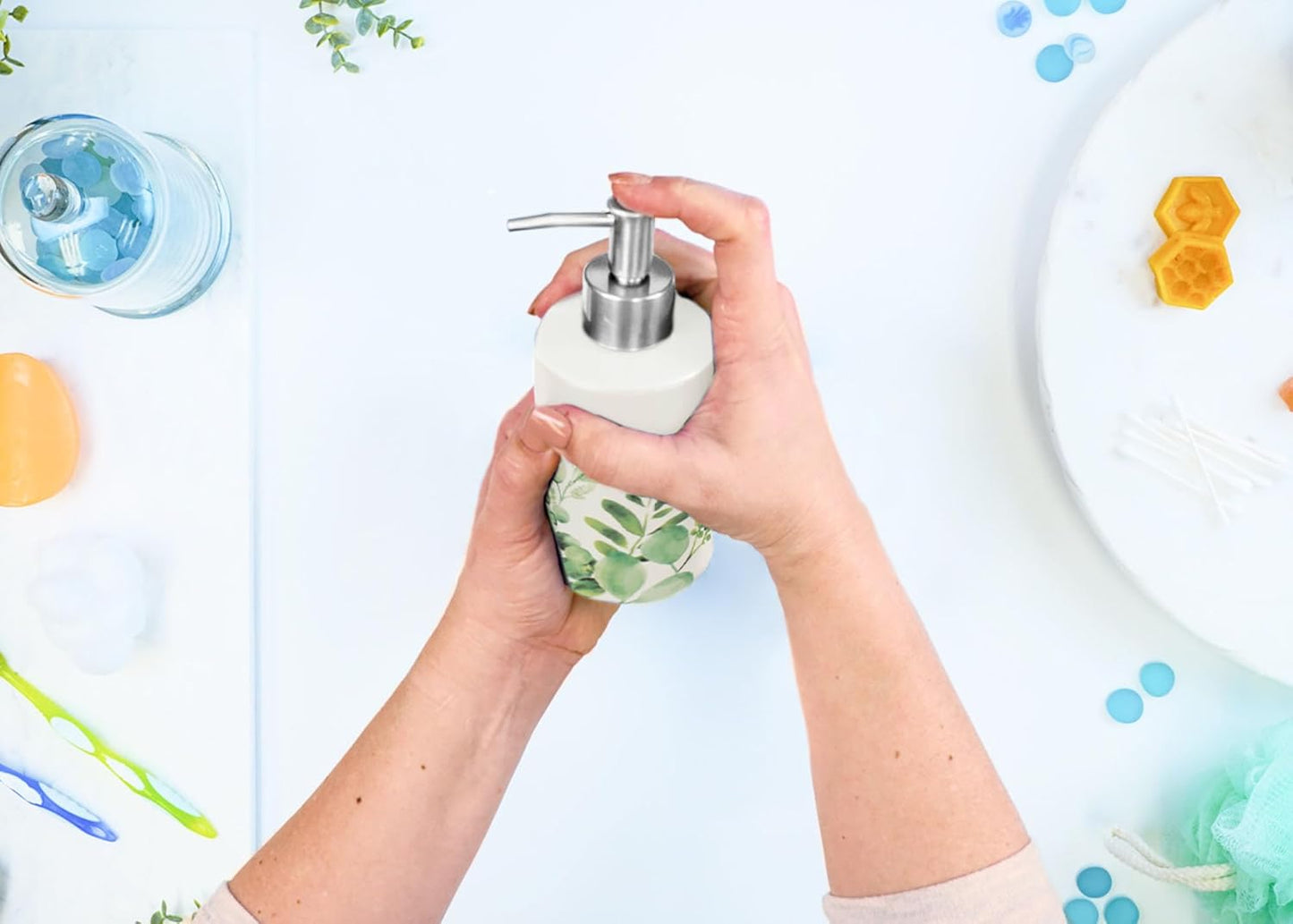 NAT & Jules Chic Modern Rounded 4.5 inch Ceramic Bathroom Accessories Set of 4 - Home Décor & Organization Perfect for Bath or Kitchen Household Essentials, Floral Greenery on Cream White