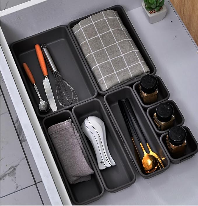 8PCS Plastic Interlocking Drawer Organizer, 3 Sizes Versatile Desk Drawer Organizer Trays, Drawer Dividers, Organization and Storage Bins for Tools, Office, Jewelries, Kitchen Utensils and Makeup