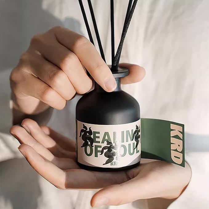 KRD Cashmere Wood Chestnut Reed Diffuser Set, 3.38 fl oz (100ml) Scented Oil Diffuser with 8 Natural Rattan Sticks, Long-Lasting Fragrance for Home Office Bathroom Decor