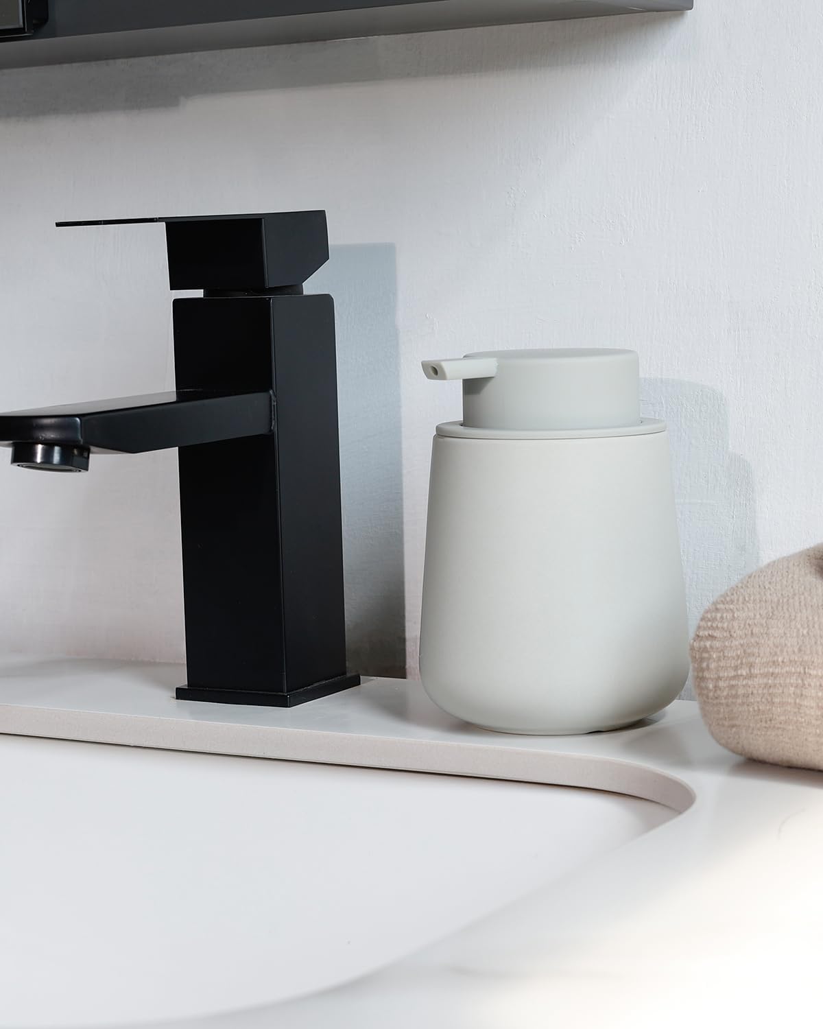 Bosilunlife Soap Dispenser Bathroom - Grey Ceramic Soap Dispenser Lotion Hand Pump Dish Soap Bottle for Kitchen 12oz Refillable Liquid Hand Wash Dispenser for Bathroom