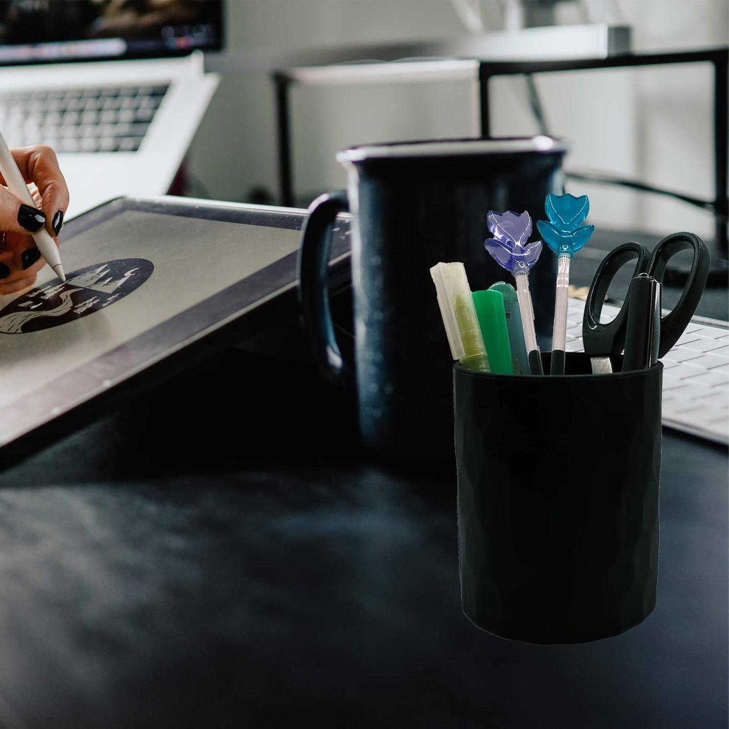 Pen Holder,Nordic Style Silicone Waterproof Pencil Holder for Desk Simple&Modern Minimalist Makeup Organizer Multifunctional Office Supplies for Home,Kids and School (Black)