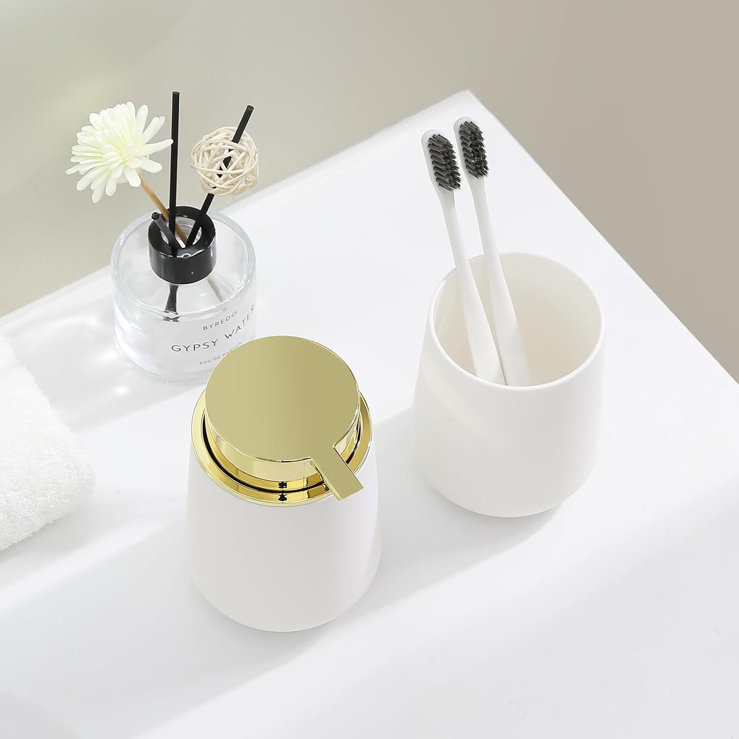 White and Gold Bathroom Accessories 2 Piece Set Luxury Matte Plastic Soap Dispenser and Toothbrush Holder for Modern Bathroom Decor