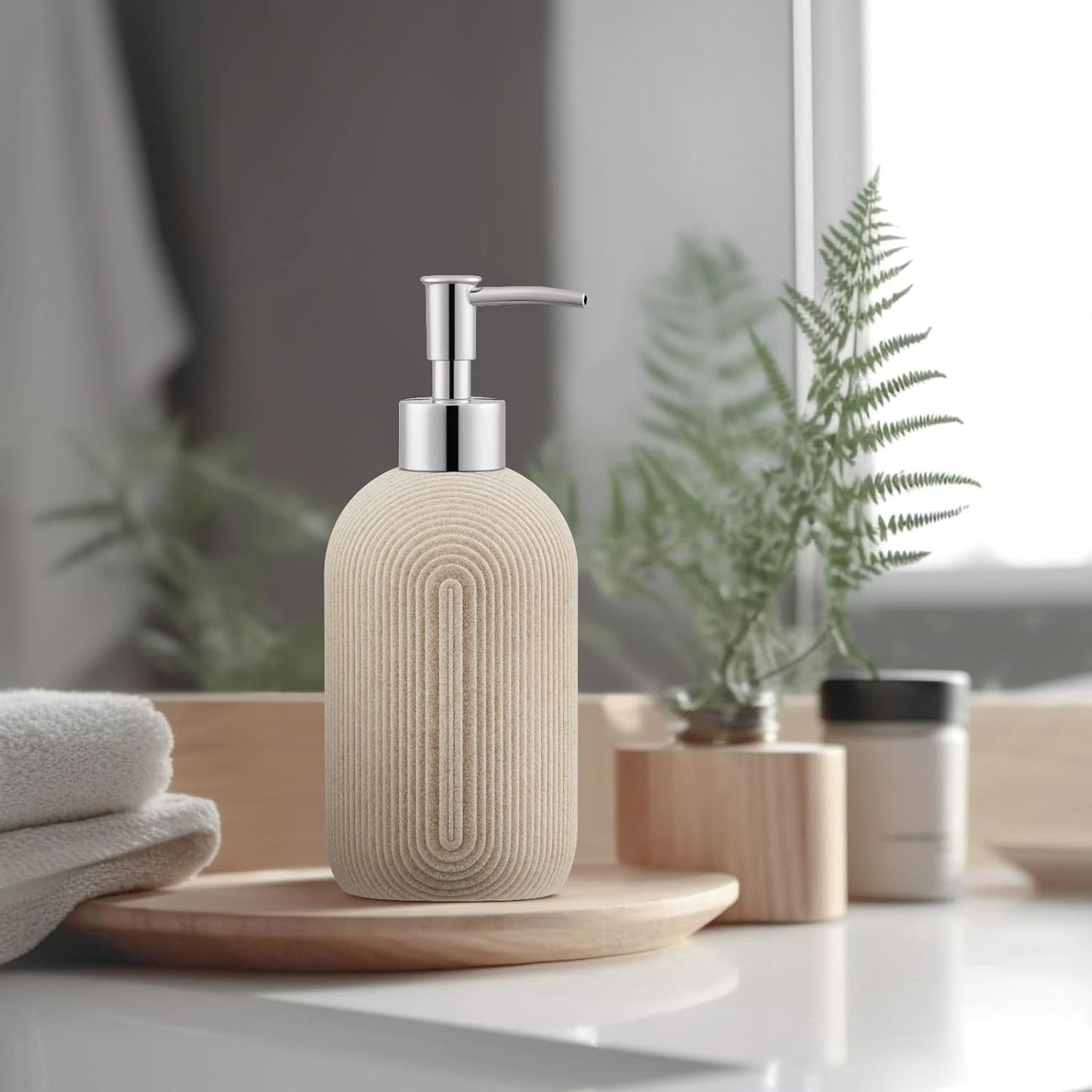 Hand Resin Soap Dispenser Bathroom Set, Bathroom Accessory Set for Kitchen with Pump, Elegant and Minimalist Modern Farmhouse Style Decor, Single Soap Dispenser (Beige)