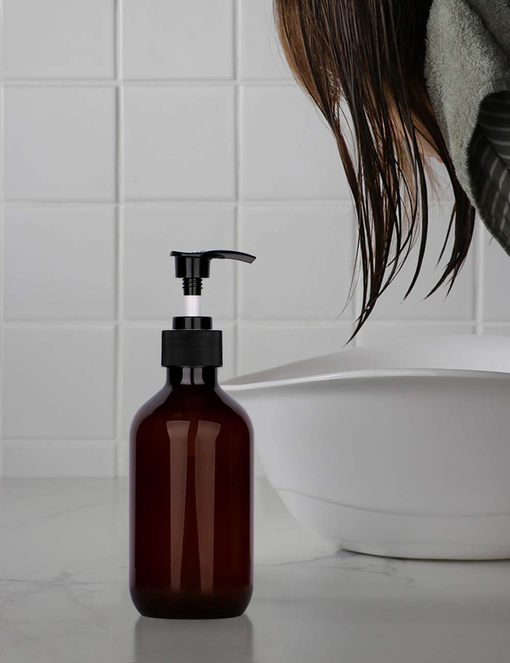 Plastic Soap Dispenser, Yebeauty Pump Bottle 10oz/300ml Empty Refillable Lotion Pump Dispenser Shampoo Bottles Containers with Pump Multipurpose for Cosmetic Kitchen Bathroom, 2-Pack Brown