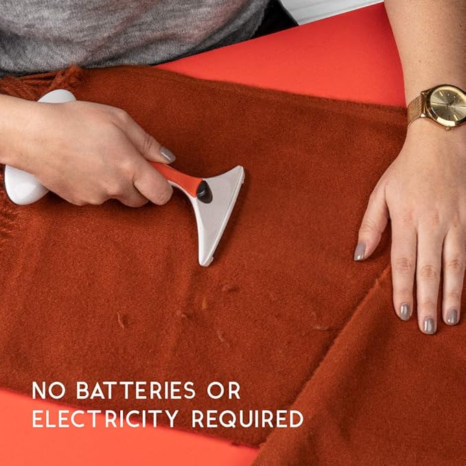 GLEENER Battery-Free Fabric Shaver & Lint Brush | Ultimate Fuzz Remover Sweater Comb | Lint Remover and Depiller for Clothing & Furniture (Burnt Orange)