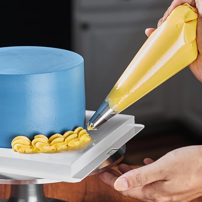 Keenpioneer Disposable Piping Bags, Biobased, 21 Inch, Extra Thick Cake Decorating Pastry Bags, Pack of 100 in a Dispenser Box, Clear, Professional Grade for Chefs and Home Bakers