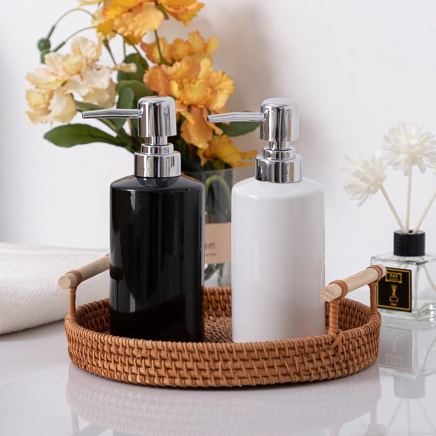 FE Soap Dispenser, 300ml/10oz Ceramic Liquid Soap Pump Dispenser, Refillable Dish Soap Dispenser for Kitchen Bathroom Washroom (Black)