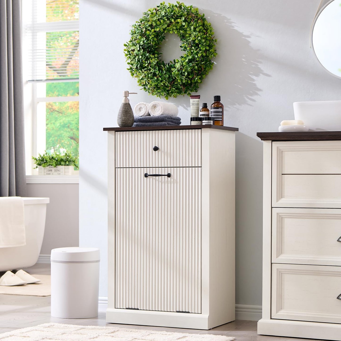 Modern Tilt-Out Laundry Hamper Cabinet, 10 Gallon Fluted Trash Can Cabinet with Drawer, Wooden Hidden Garbage Can Cabinets with Laundry Basket, Free Standing for Bathroom and Kitchen, White