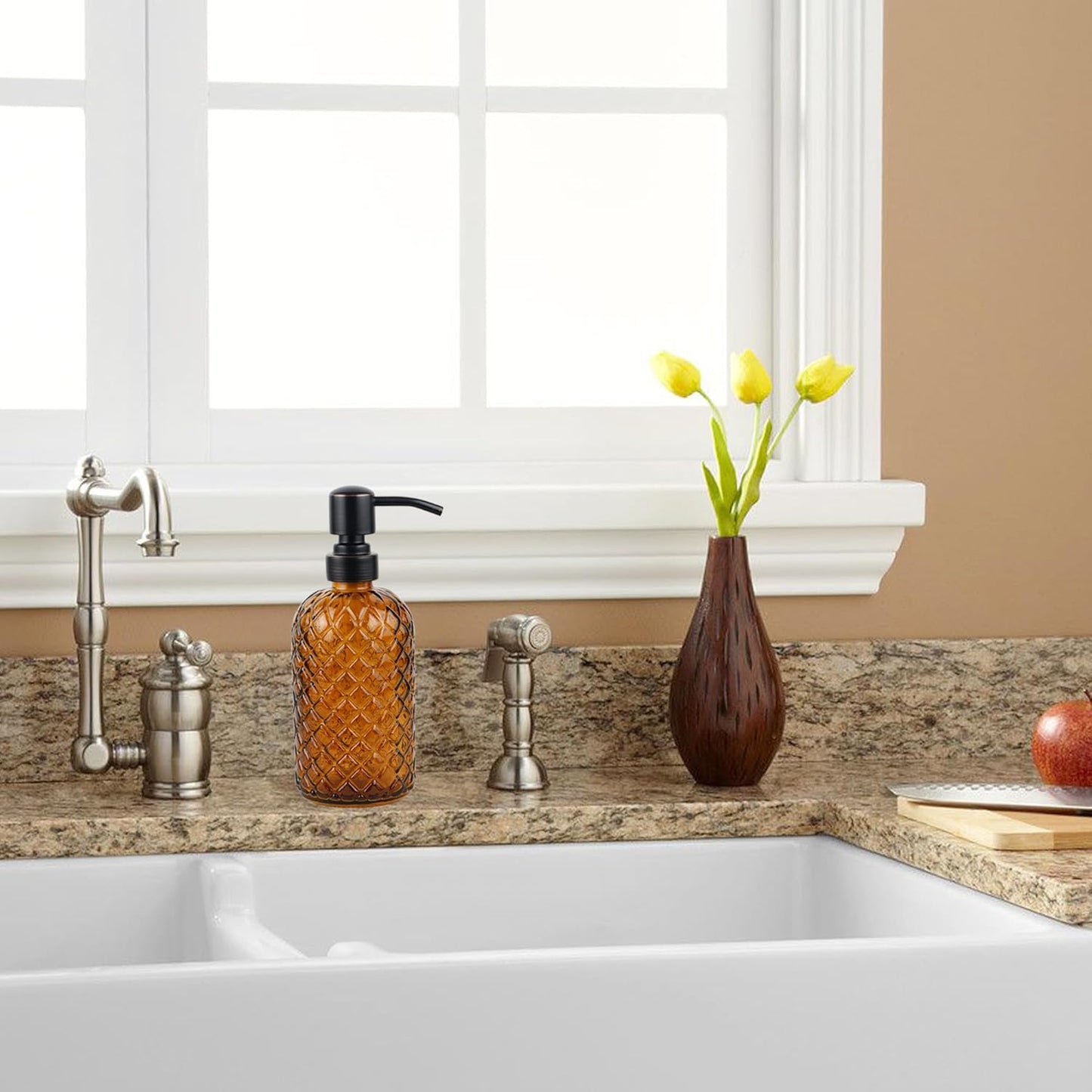 16 oz Glass Soap Dispenser with Stainless Steel Vintage Brushed Bronze Pump Head, Refillable Gemstone Pattern Soap Dispenser for Hand Soap, Dish Soap, and Lotion (Amber)