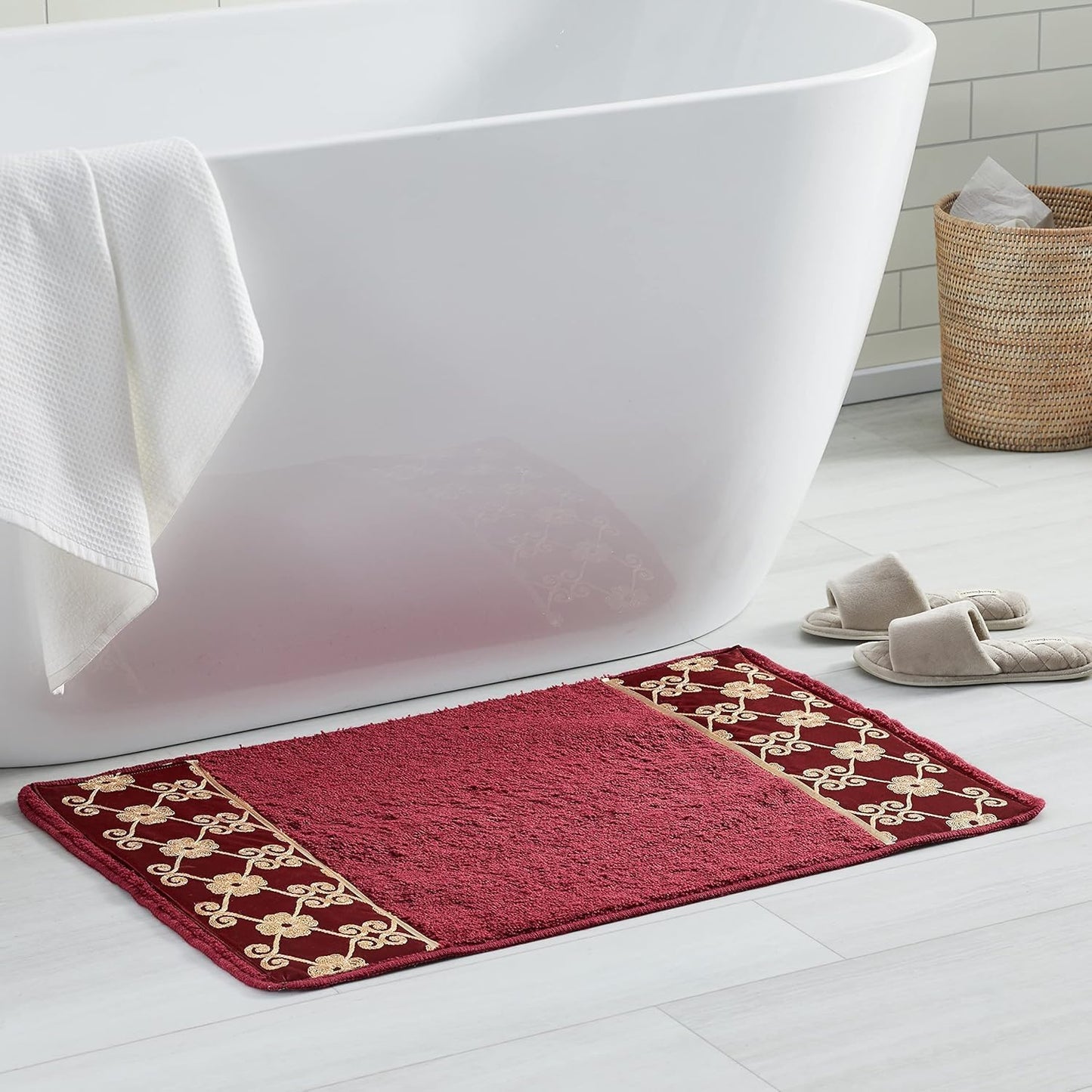 Zahari Home Elegant Rose Classic Bathroom Rug Modern Bath Rug Luxury Contemporary Decor Beautiful Shower Mat Unique Design Stylish Bathroom Runner Rug Bath Shower Tub Décor