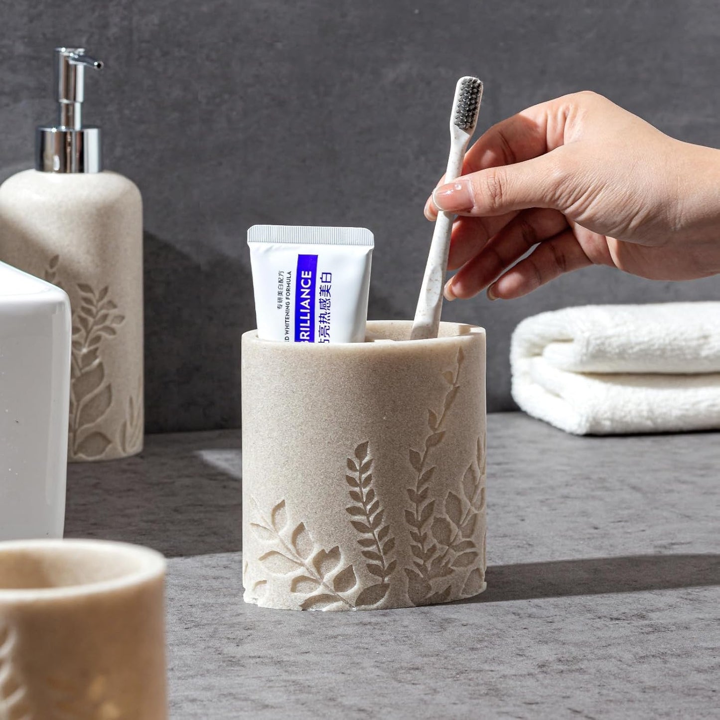 Bathroom Accessories Set, 4 PCS Bathroom Accessory Sets with Soap Dispenser 13 OZ, Toothbrush Holder, Tumbler, Soap Dish, Bathroom Countertop Organizer, Sea Bathroom Decor (Leaf Beach)