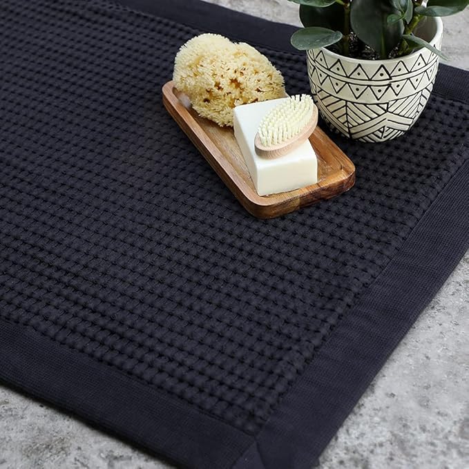 GILDEN TREE Bathroom Mat Absorbent Cotton Quick Dry for Shower, Bath & Bathtub Washable Thin, Modern Style (Faded Black)