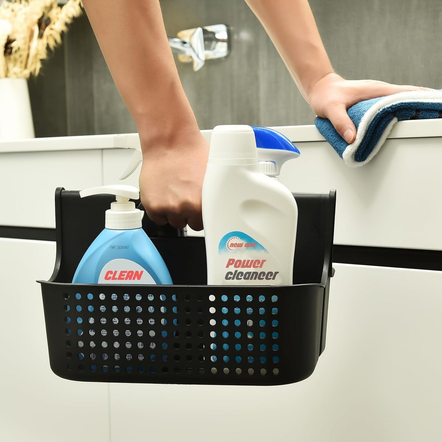 ALINK Portable Plastic Shower Caddy Basket, Large Cleaning Supply Tool Caddy Organizer Storage Tote with Handle for Bathroom, College, Garden, Cabinet, Dorm Essentials - Black