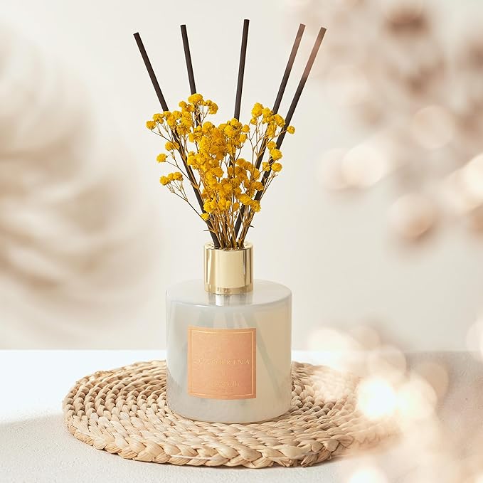 Cocorrína Reed Diffuser - Warm Vanilla Scented Diffuser with 8 Sticks Home Fragrance Reed Diffuser for Bathroom Shelf Decor