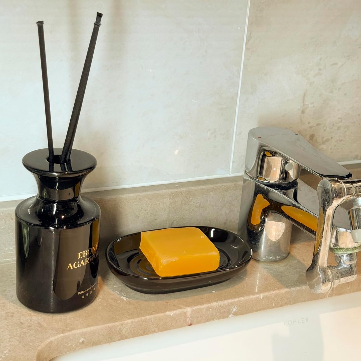 Soap Dish, Ceramic Soap Dish with Marble PatternShower, Soap Saver Tray for Bathroom, Kitchen Sink & Vanity, Multi-Use Holder for Jewelry, Rings, Keys (1 Pack, Black)