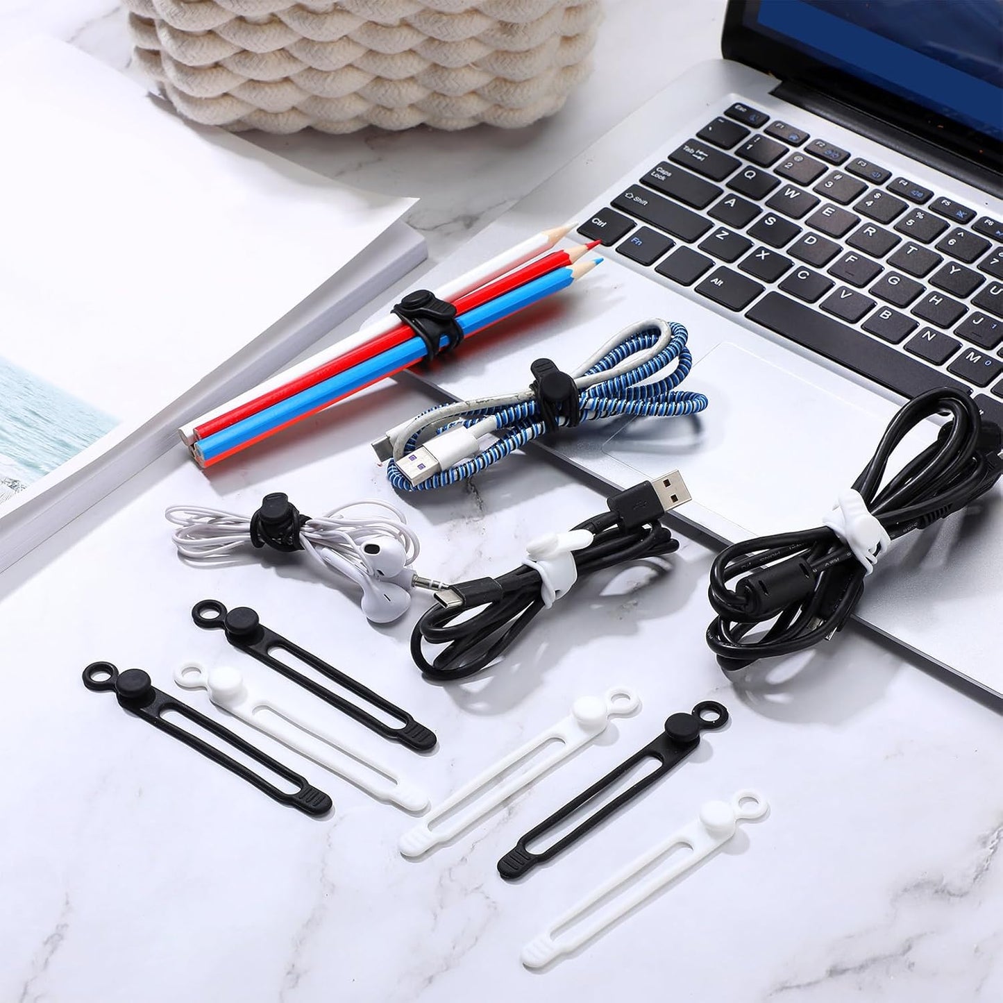 Nuanchu 40 Pcs Silicone Cable Ties Reusable Holder Adjustable Straps Multipurpose Charging Cable Organizer for Fastening Charging Cords Wires(4.17 Inch,Black, White)