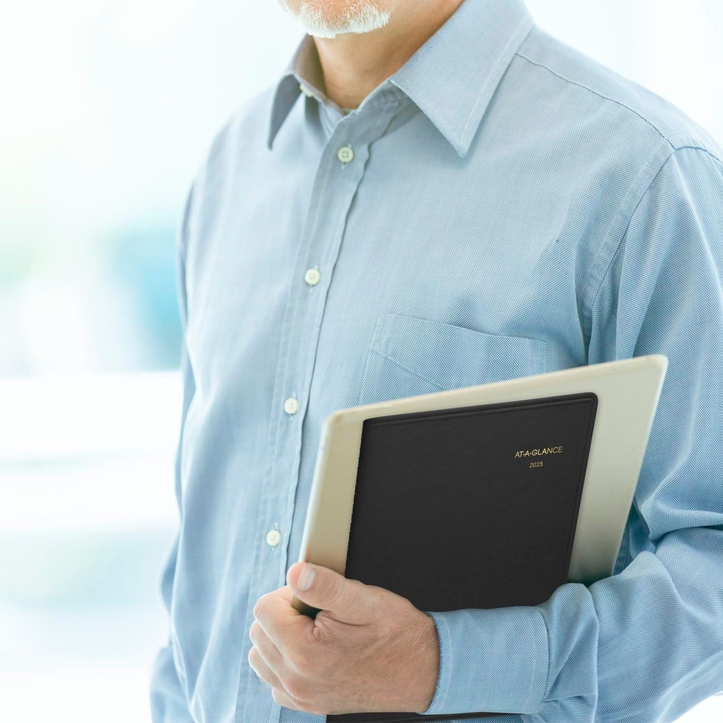 AT-A-GLANCE 2025 Appointment Book Planner, Daily, Two Person Group Planner, 8" x 11", Large, Quarter-Hourly, Black (702220525)