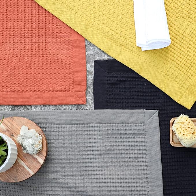 GILDEN TREE Bathroom Mat Absorbent Cotton Quick Dry for Shower, Bath & Bathtub Washable Thin, Modern Style (Faded Black)