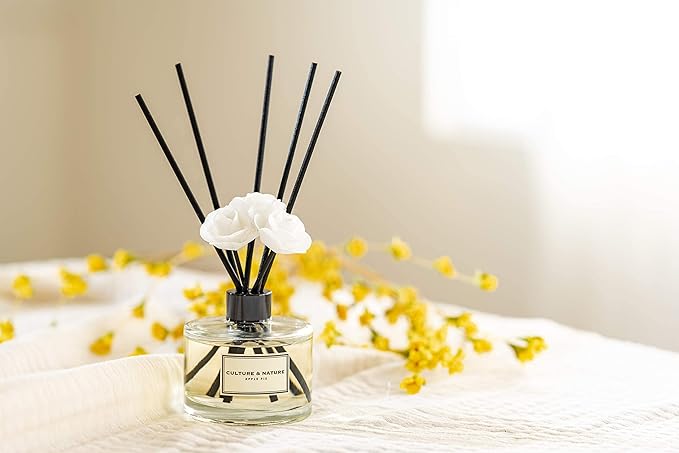 CULTURE & NATURE Reed Diffuser Set 6.7oz (200ml) Mixed Berry Scented Diffuser with Sticks Home Fragrance Reed Diffuser for Bathroom Shelf Decor