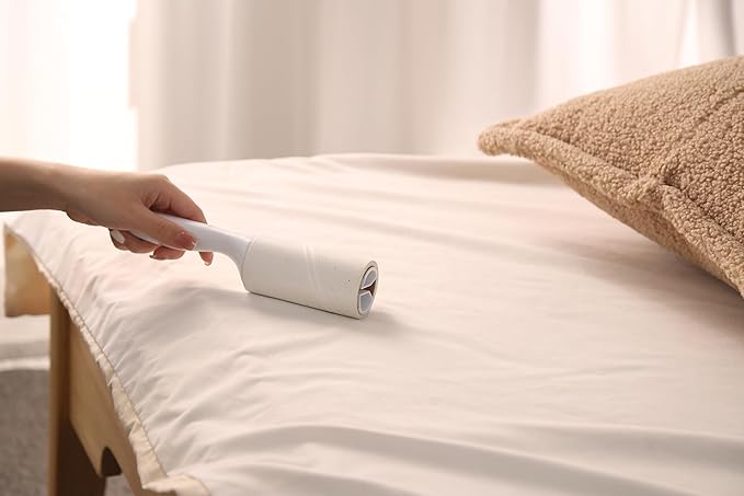 Lint Roller for Pet Hair Extra Sticky, 800 Sheets with 4 Durable Handles and Strong Paper Refills, Pet Hair Roller for Dogs and Cats, Lint Remover for Clothes, Carpet, and Furniture