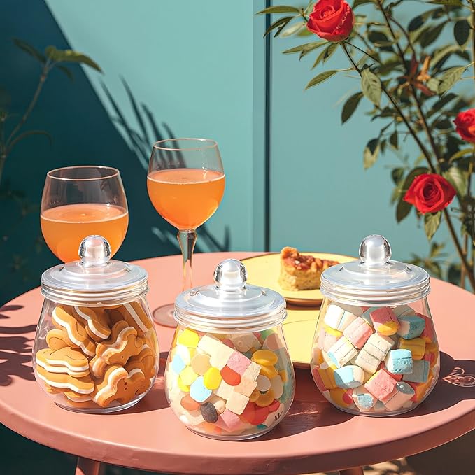 Nuogo 4 Pcs Plastic Candy and Cookie Jars with Lids Clear Cookie Container Candy Jars Large Airtight Apothecary Storage Organization for Wedding Home Kitchen Bar (Classic,16 oz)