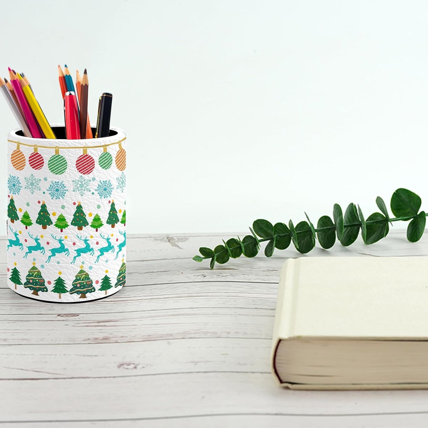 Christmas Pen Holder Pencil Organizer Cute Pencil Cup Desk Decor Makeup Brush Holder PU Multifunctional Office Suppliesfor Home Classroom School