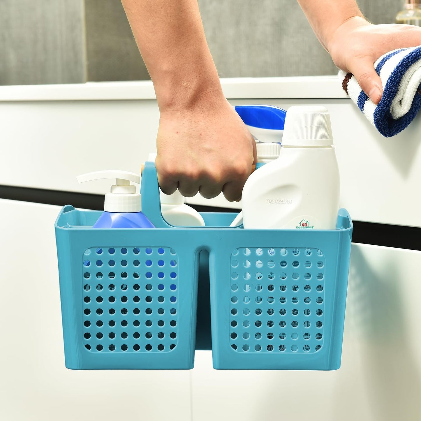 Portable Shower Caddy Basket with Compartments, Plastic Divided Cleaning Caddy Organizer Storage Tote with Handle for Bathroom, College, Dorm Room Essentials, Green